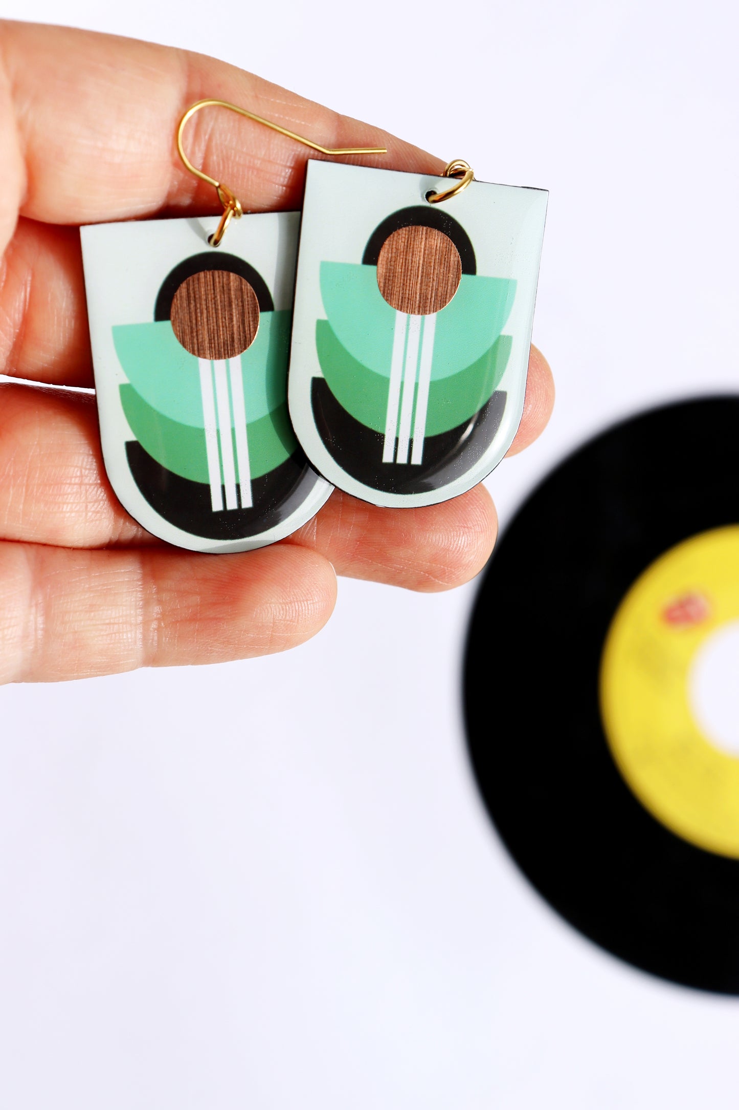 ART DECO in shades of green with a pop of copper