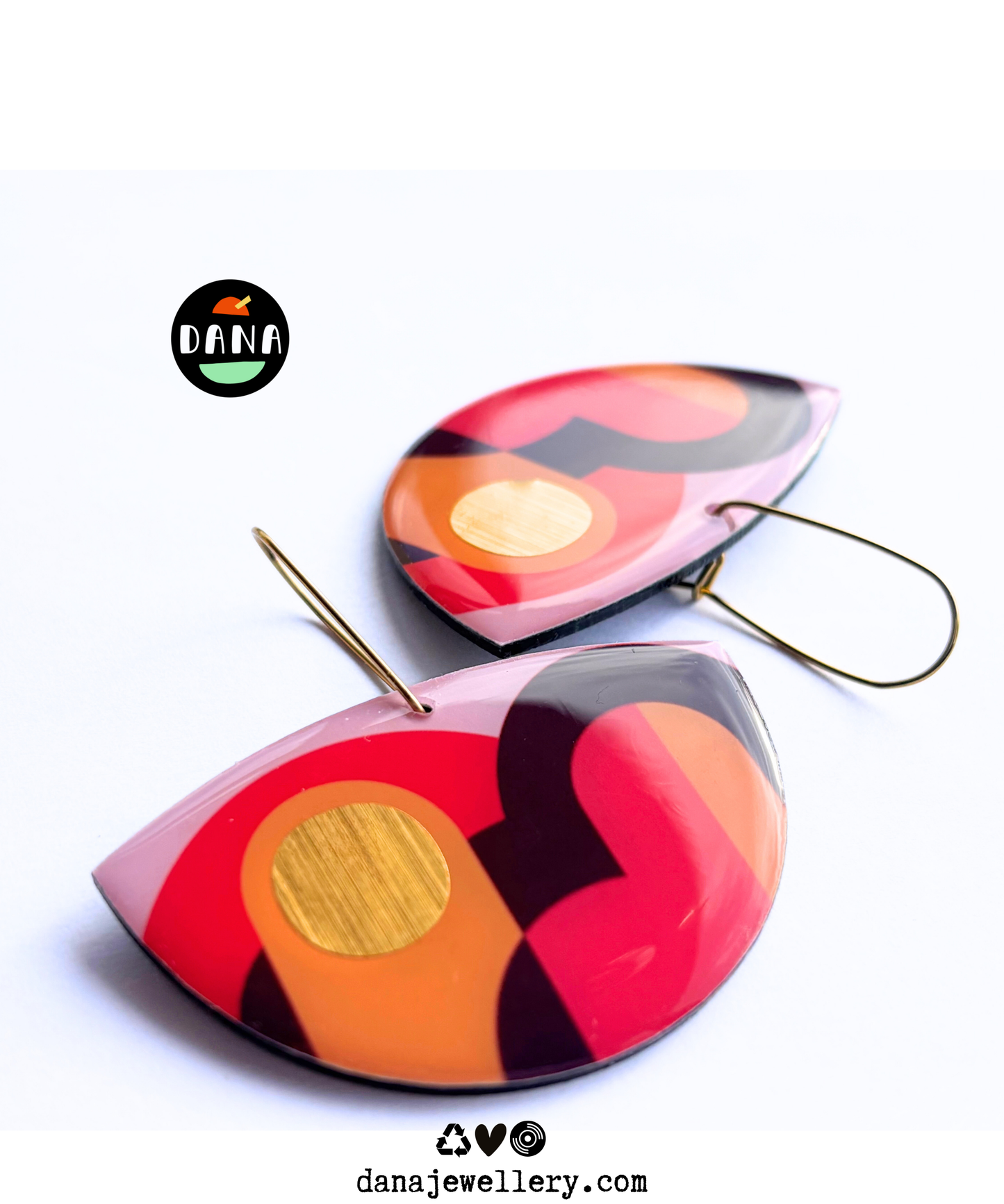LOLA NO.2 in warm tones of orange, pink, plum and a gold pop