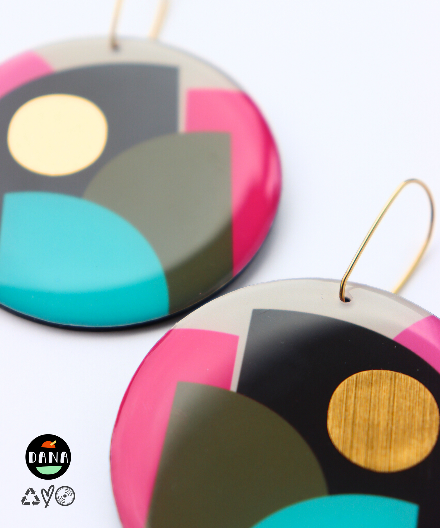 CLEO NO.1 in pink, olive, turquoise, gold / graphic hard edge disc earrings