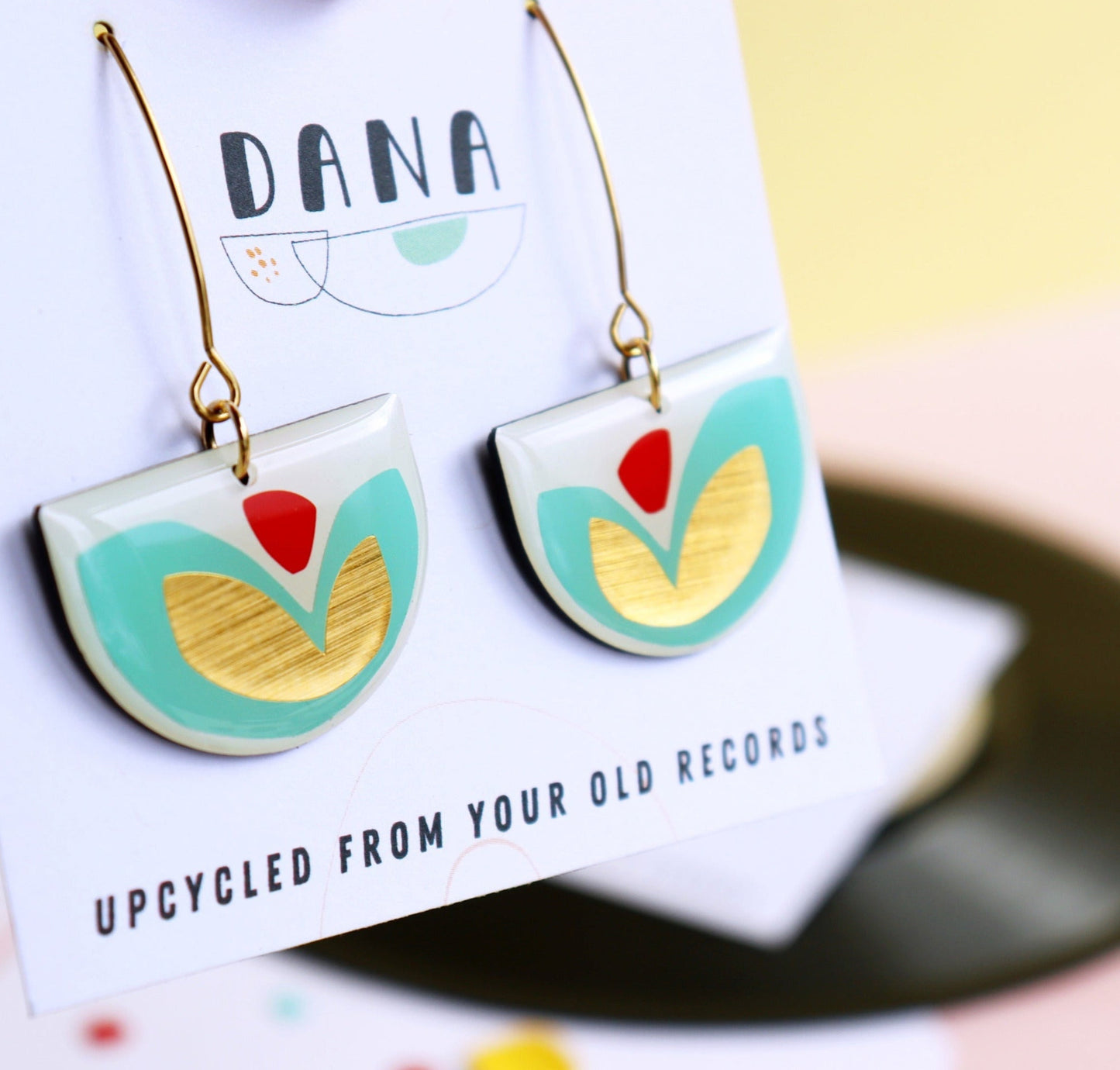 FLOR NO.1 in turquoise, gold, red