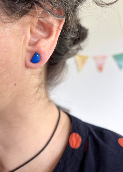 50% OFF half moon studs / 8 colours / limited availability