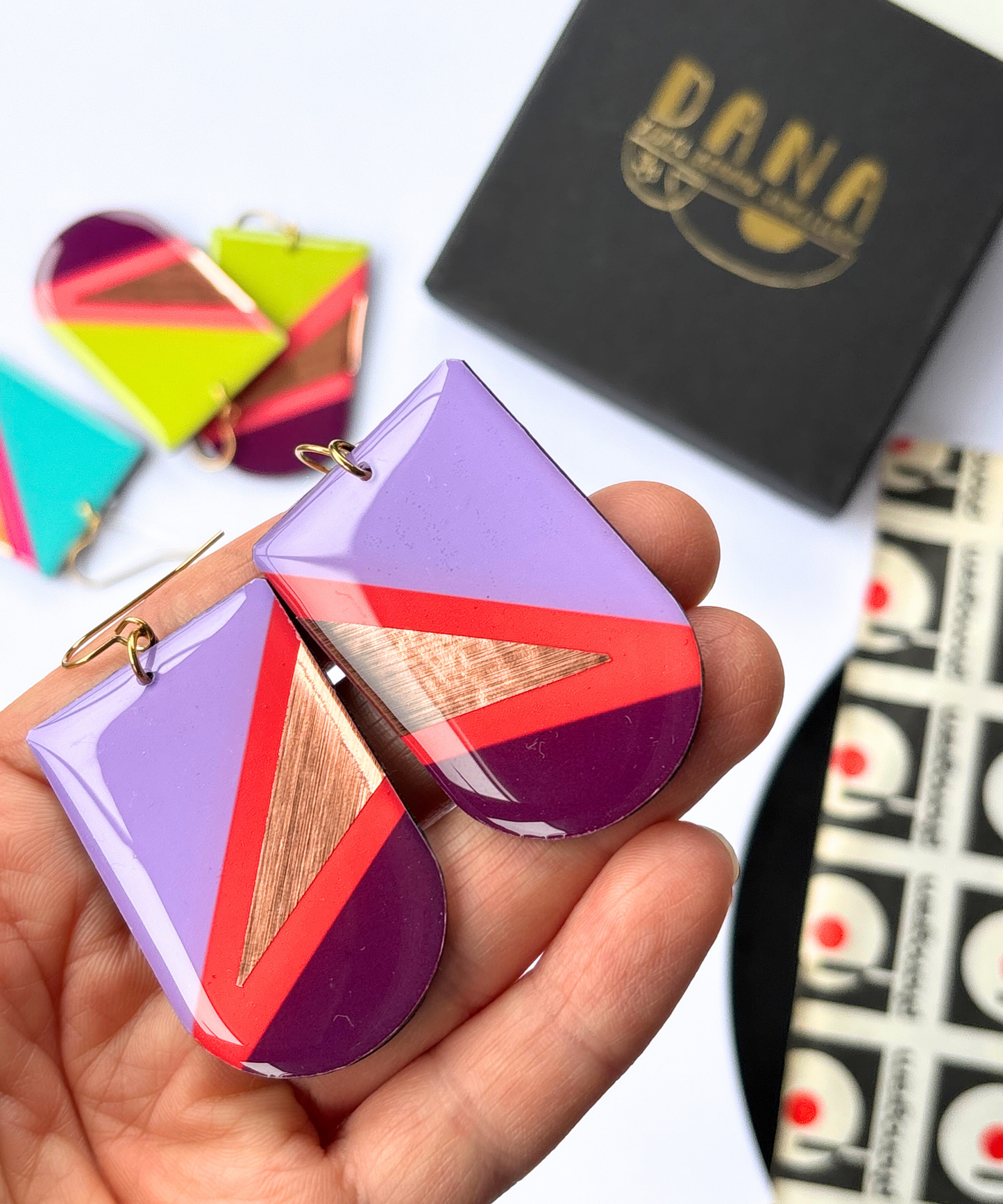 ZIGGY in lilac, deep orange, plum, copper