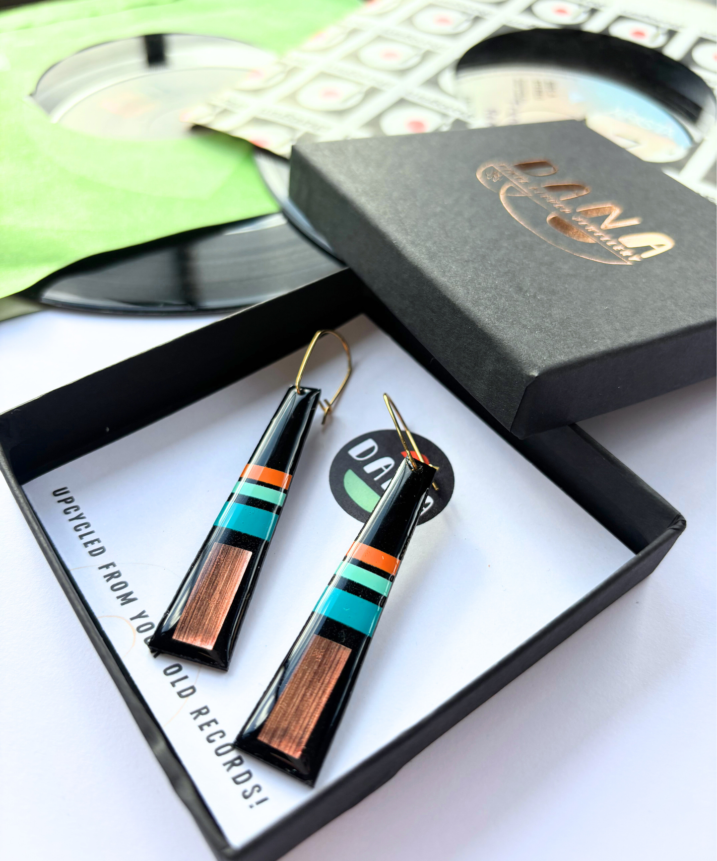 LIZZY in copper, orange, turquoise, teal