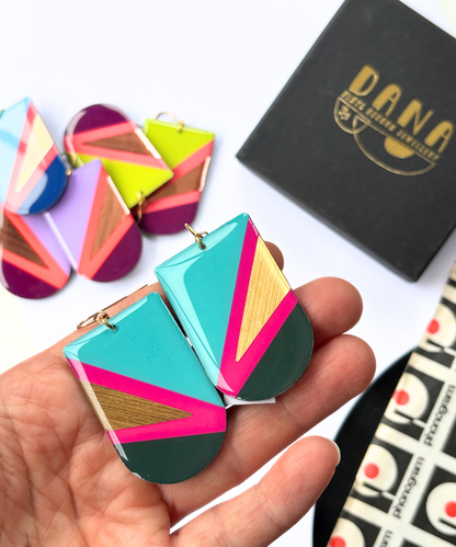 ZIGGY in turquoise, fuchsia, super deep khaki green, gold