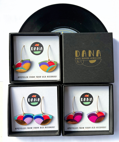 DOLLY small | oh so very cute rolling hills with a splash of colours and metallic details | pick your favourite