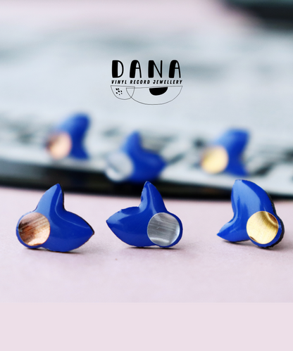 50% OFF | LAST PAIR Flor studs in royal blue and silver
