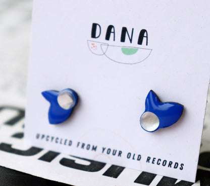 50% OFF | LAST PAIR Flor studs in royal blue and silver